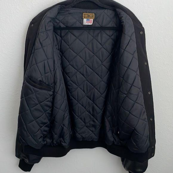 ❌SOLD❌ Vintage Cadillac Jacket⭐️ - Picture 11 of 15